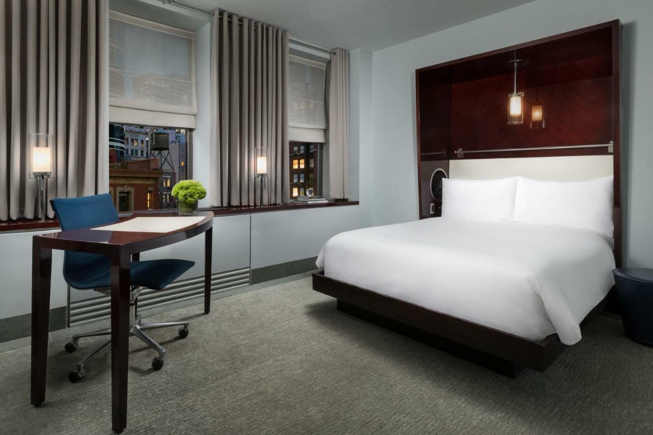 Royalton New York Hotel Bagian luar foto